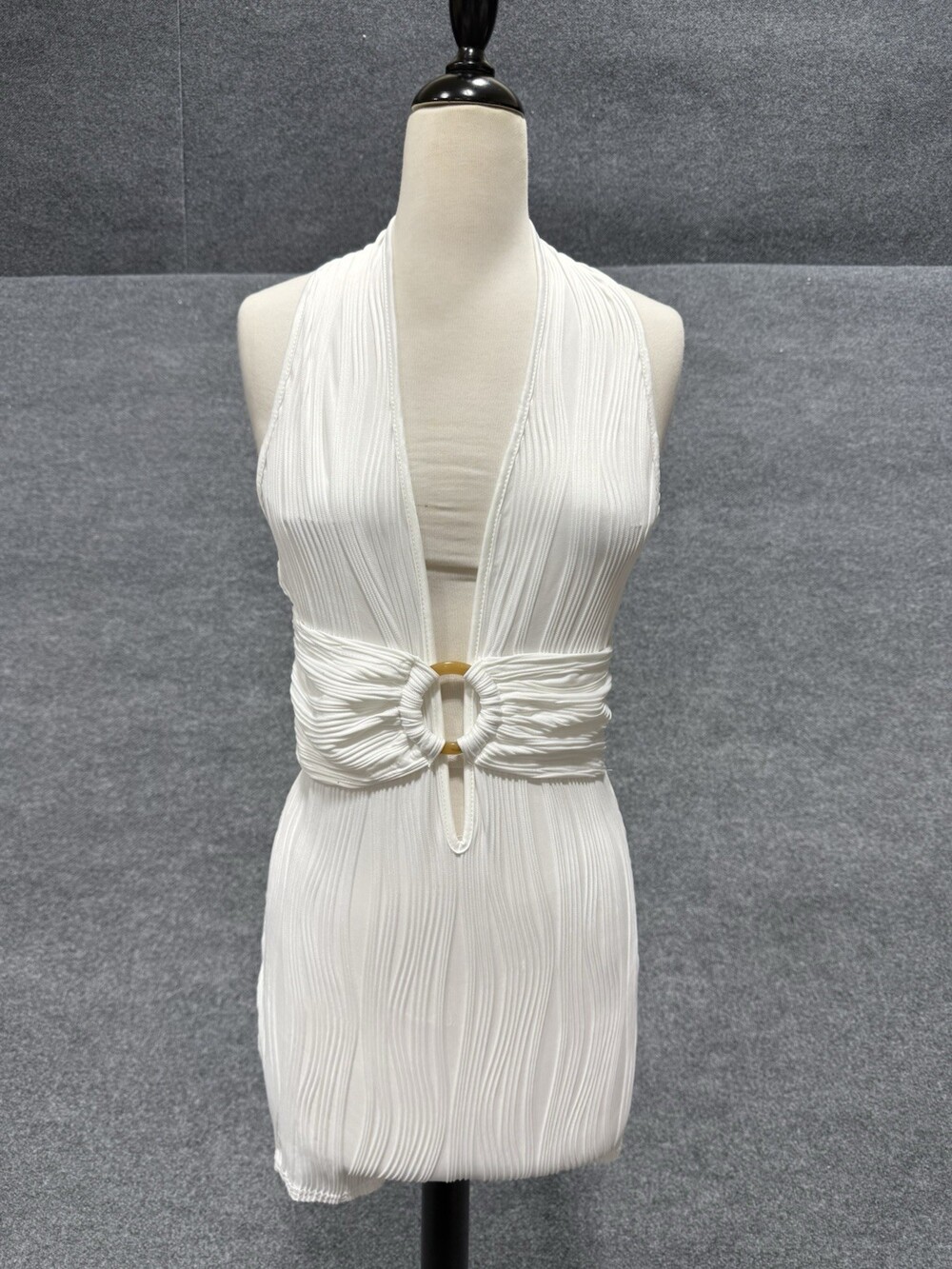 SHEIN White Halter Plisse Mini Dress O Ring Cutout Bodycon Womenâs Medium
